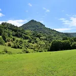 Holiday home Vikendica Mandic
