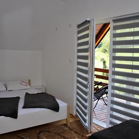 Vikendica Mandic Casa de Férias Gornji Volari