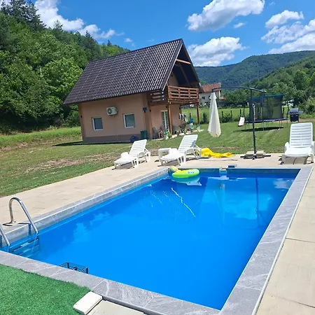 Casa de Férias Vikendica Mandic